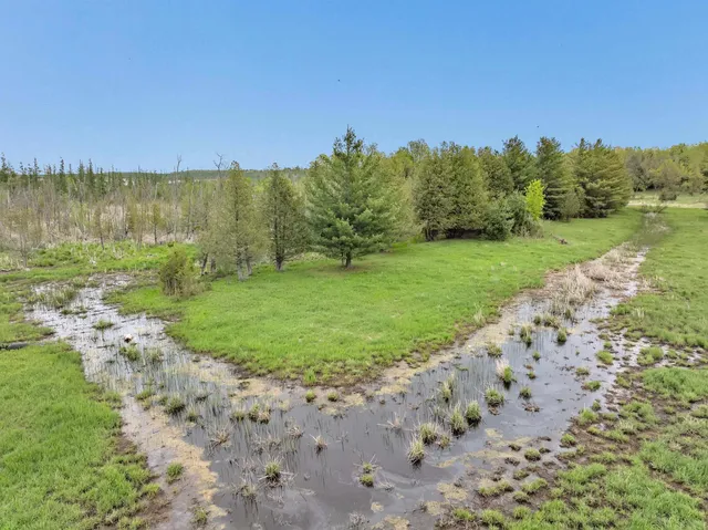 $699,900 | 5780 County Road V, Gillett, WI 54124