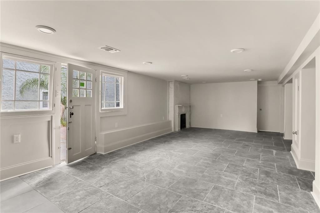 2720 State Street New Orleans, LA 70118 - Photo 3 of 8