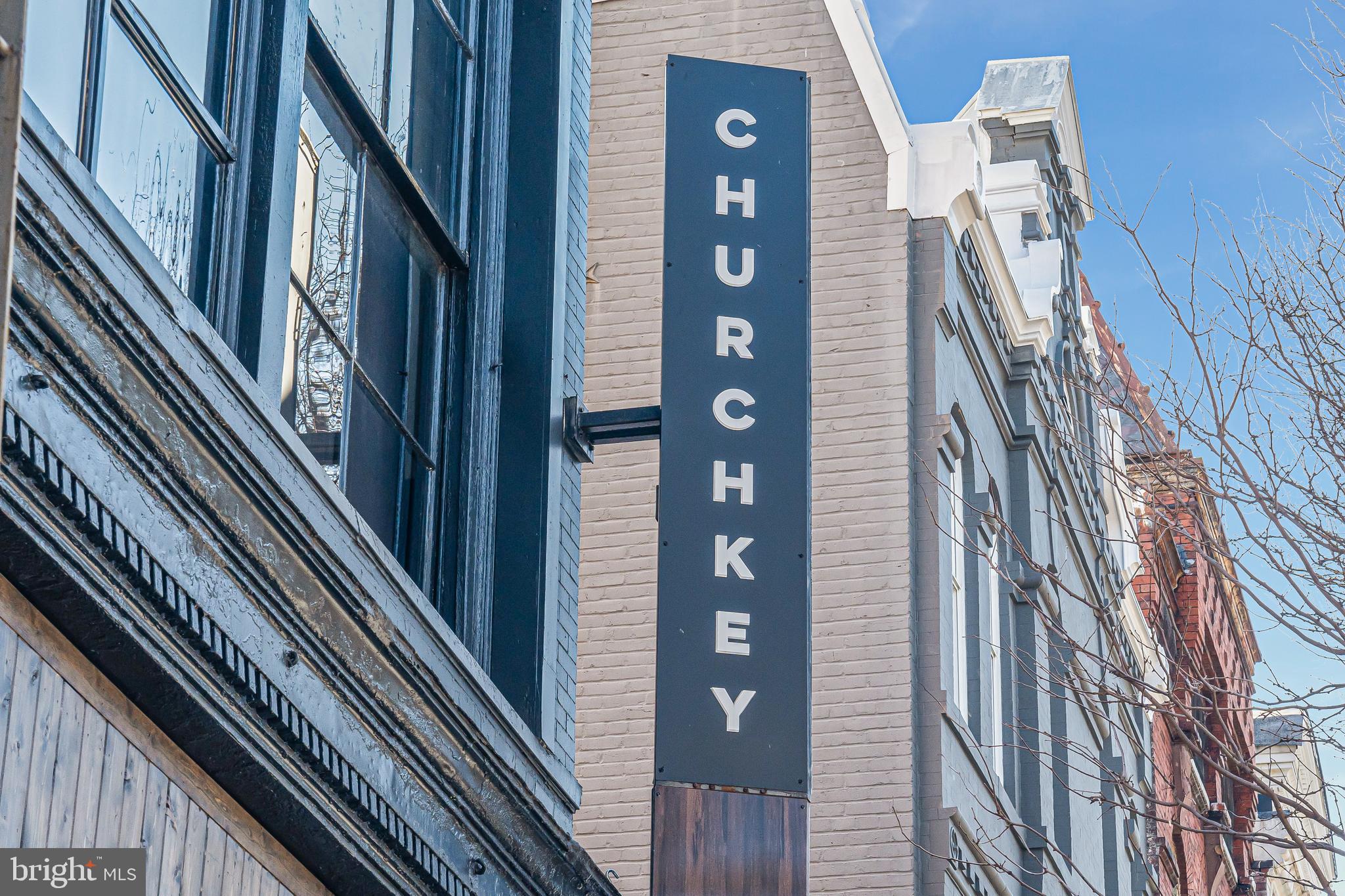 1735 Riggs Place Northwest Washington, DC 20009 - Photo 21 of 35 a view of a balcony