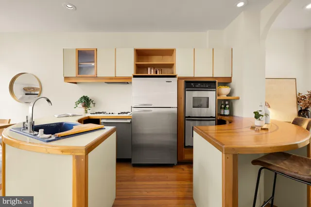 $1,775,000 | 1735 Riggs Place Northwest, Washington, DC 20009