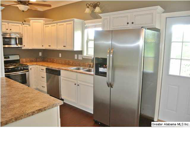 5429 Balboa Avenue Pinson, AL 35126 - Photo 4 of 24