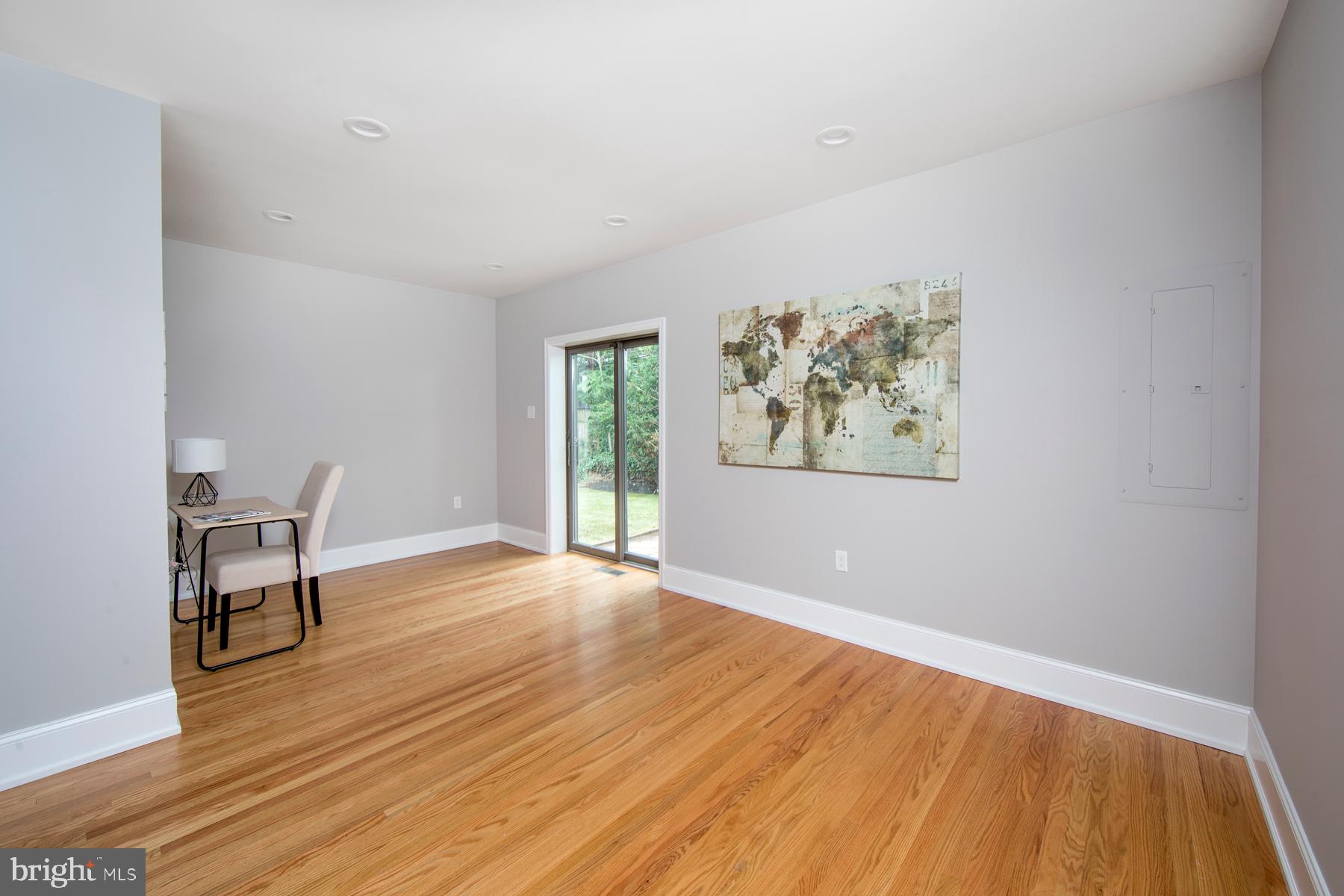 715 Harvard Road Bala Cynwyd, PA 19004 - Photo 14 of 18 Main Level Family Room