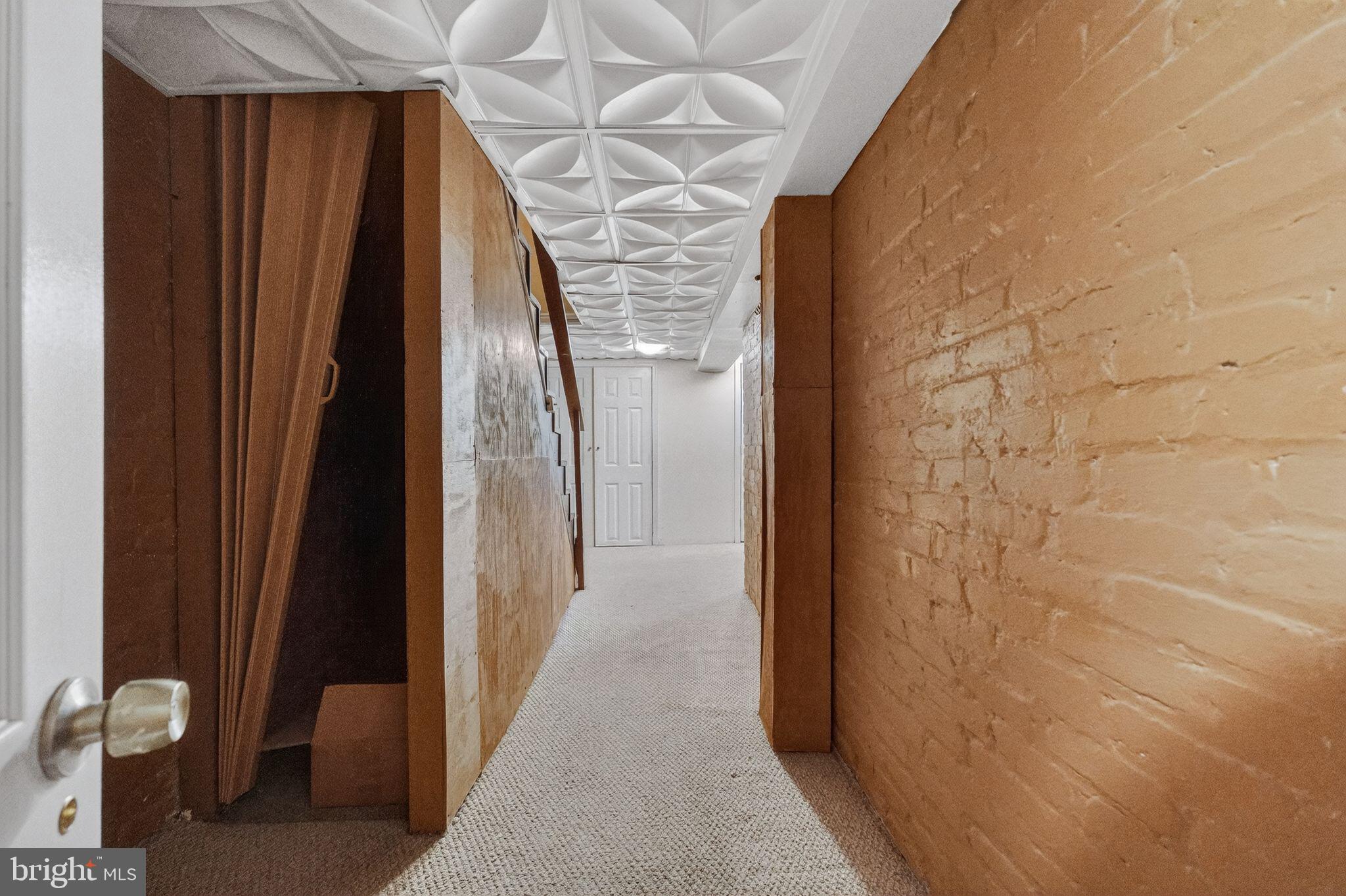 206 Cromwell Terrace Northeast Washington, DC 20002 - Photo 13 of 17 a view of a hallway