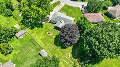 $270,000 | 9700 82nd Street, Raytown, MO 64138