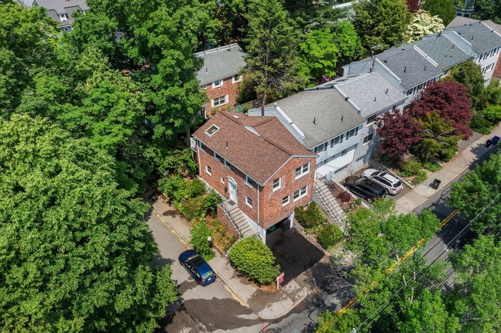 3 Kent Square Brookline, MA 02446 - Photo 1 of 26 Gallery Image 1
