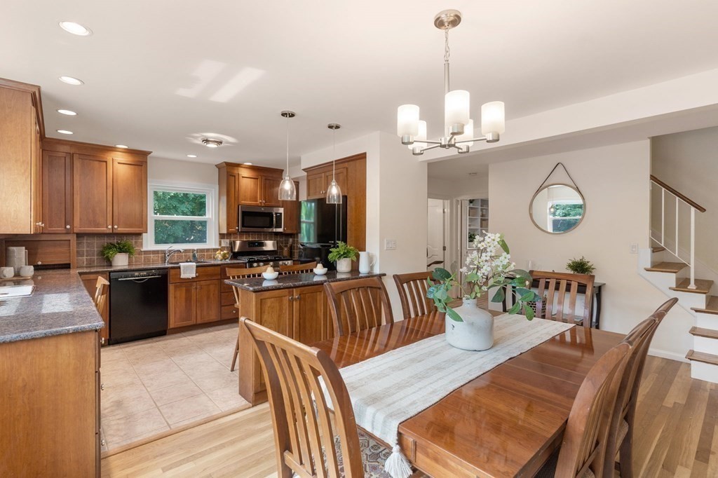 3 Kent Square Brookline, MA 02446 - Photo 5 of 26 Gallery Image 5