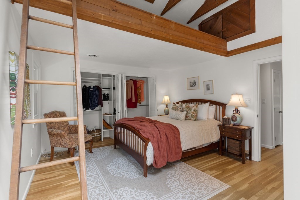 3 Kent Square Brookline, MA 02446 - Photo 7 of 26 Gallery Image 7