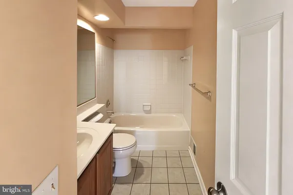 $800,000 | 11208 Minstrel Tune Drive, Germantown, MD 20876