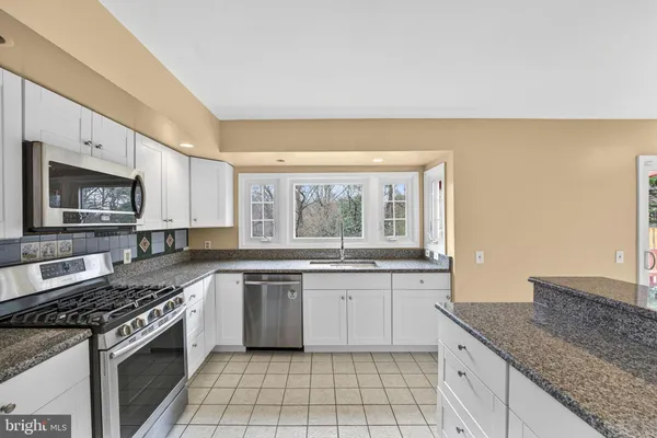 $800,000 | 11208 Minstrel Tune Drive, Germantown, MD 20876