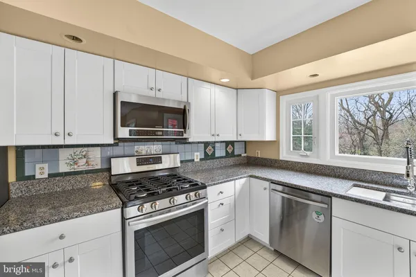 $800,000 | 11208 Minstrel Tune Drive, Germantown, MD 20876