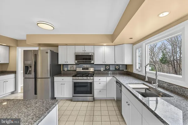 $800,000 | 11208 Minstrel Tune Drive, Germantown, MD 20876