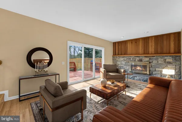 $800,000 | 11208 Minstrel Tune Drive, Germantown, MD 20876