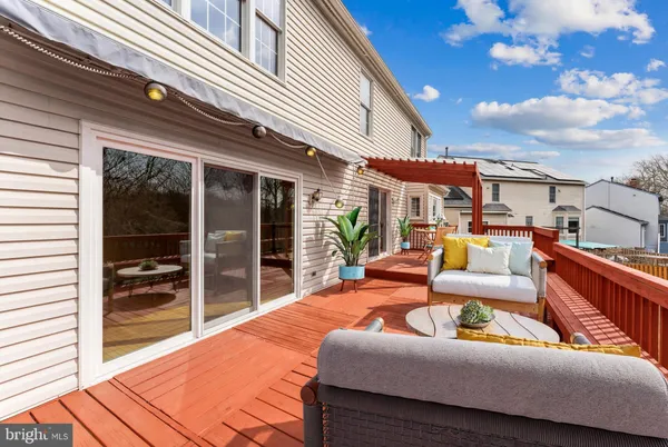 $800,000 | 11208 Minstrel Tune Drive, Germantown, MD 20876