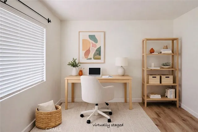 $3,300 | 141 North Parkwood Avenue, Unit 1, Pasadena, CA 91107