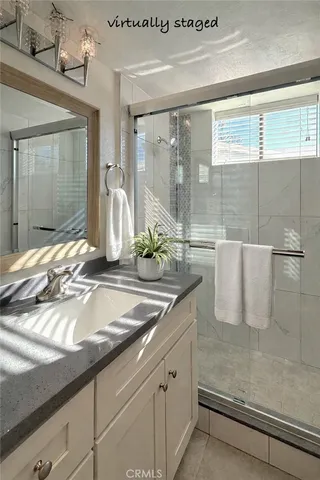 $3,300 | 141 North Parkwood Avenue, Unit 1, Pasadena, CA 91107