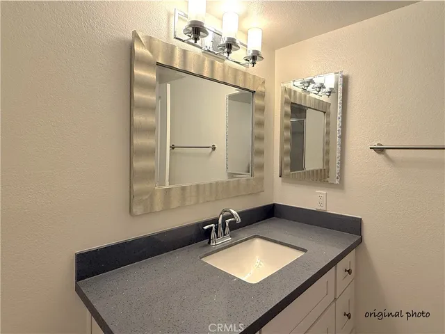 $3,300 | 141 North Parkwood Avenue, Unit 1, Pasadena, CA 91107