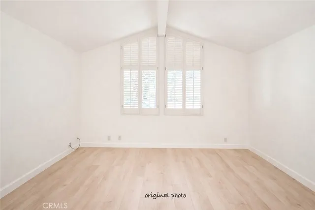 $3,300 | 141 North Parkwood Avenue, Unit 1, Pasadena, CA 91107