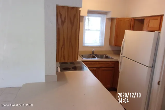 $1,000 | 220 Columbia Drive, Unit 8, Cape Canaveral, FL 32920