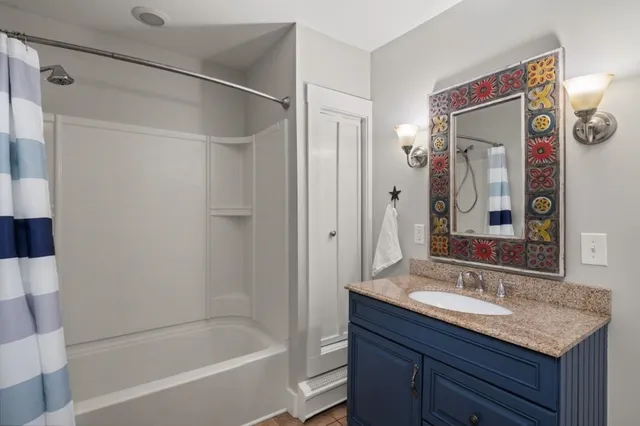 $415,000 | 1756 Us Route 2, Waterbury, VT 05676