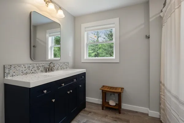 $415,000 | 1756 Us Route 2, Waterbury, VT 05676