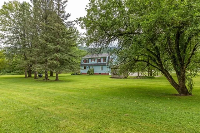 $415,000 | 1756 Us Route 2, Waterbury, VT 05676