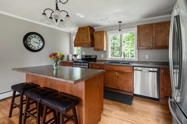 $415,000 | 1756 Us Route 2, Waterbury, VT 05676