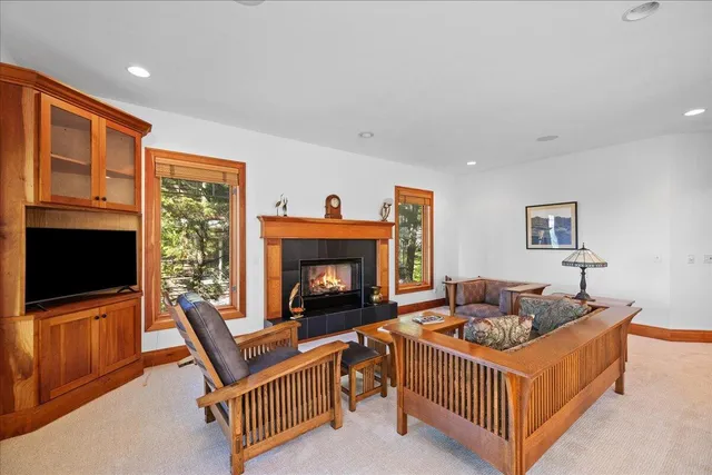 $1,250,000 | 4679 Forest Ridge Drive, Holland, MI 49423