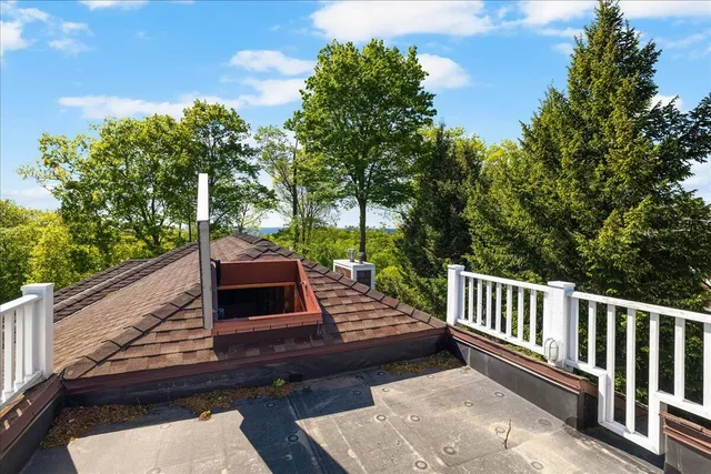 $1,250,000 | 4679 Forest Ridge Drive, Holland, MI 49423