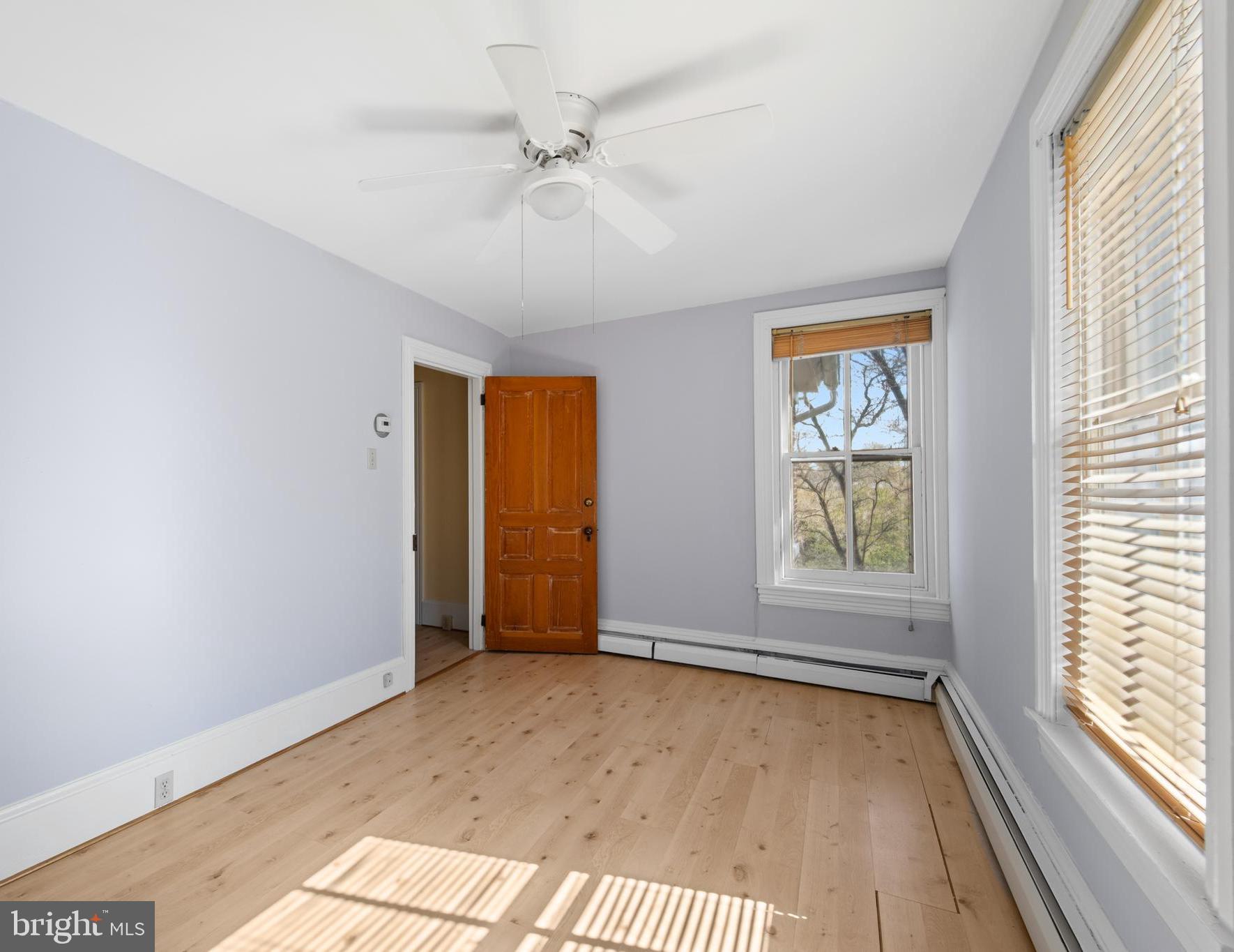 254 Chestnut Street Spring City, PA 19475 - Photo 20 of 37 a view of an empty room with a window