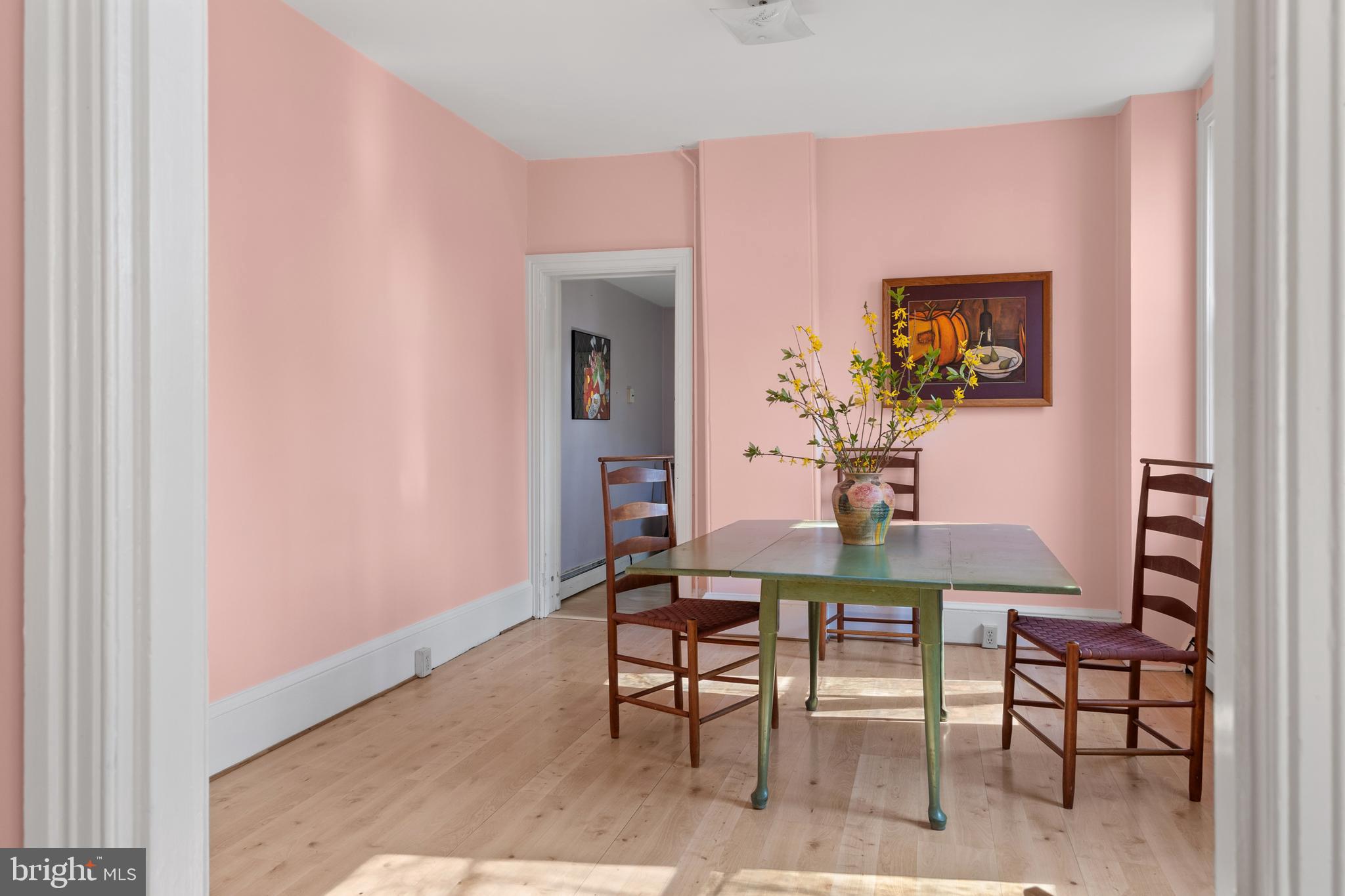 254 Chestnut Street Spring City, PA 19475 - Photo 10 of 37 a view of a dining room with furniture