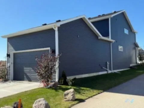 $444,999 | 2473 Wildcat Drive, Fitchburg, WI 53711