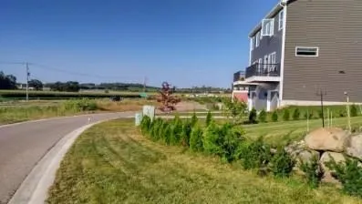 $444,999 | 2473 Wildcat Drive, Fitchburg, WI 53711