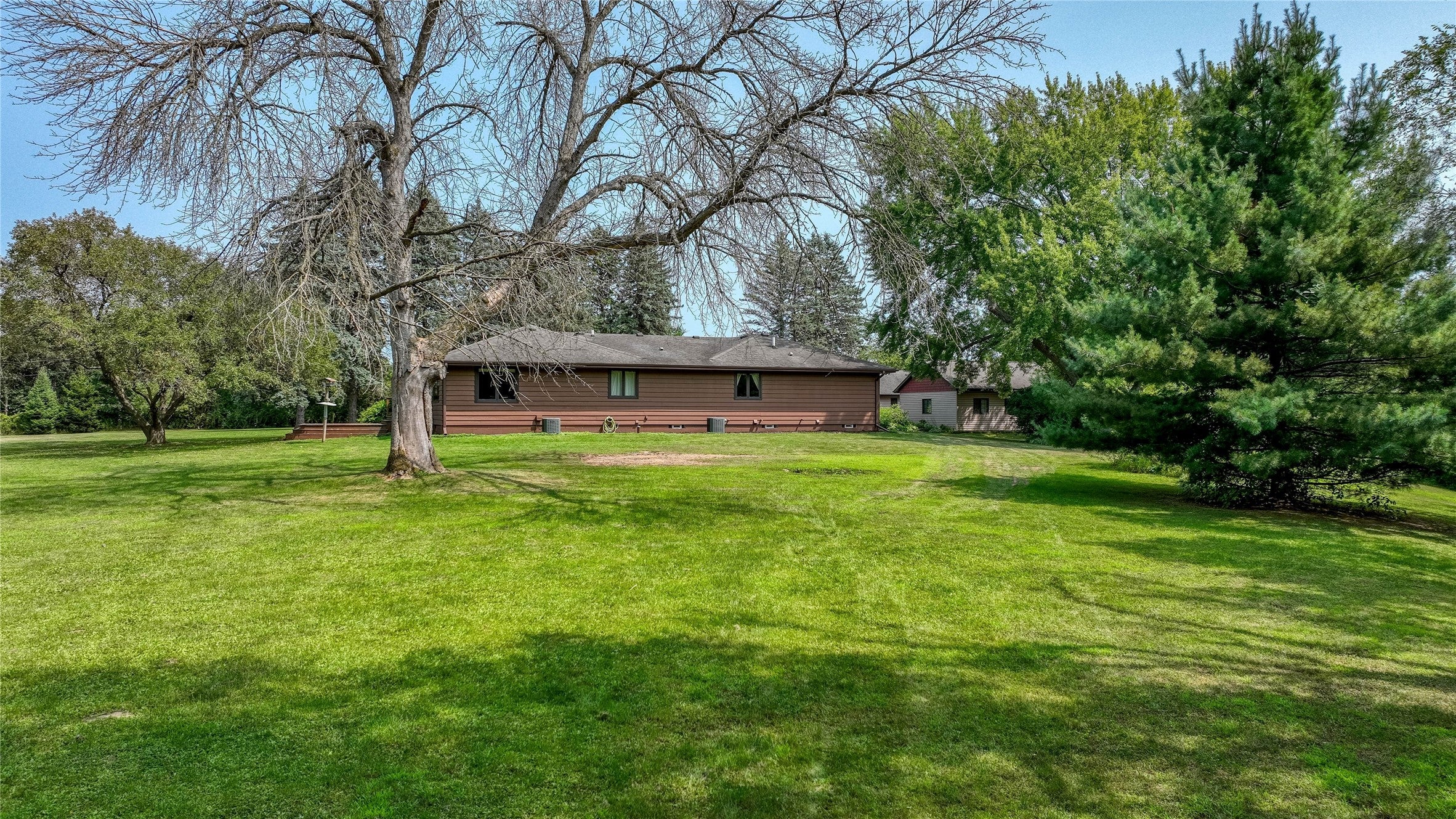 5892 Graff Road Eau Claire, WI 54701 - Photo 12 of 21 Gallery Image 12