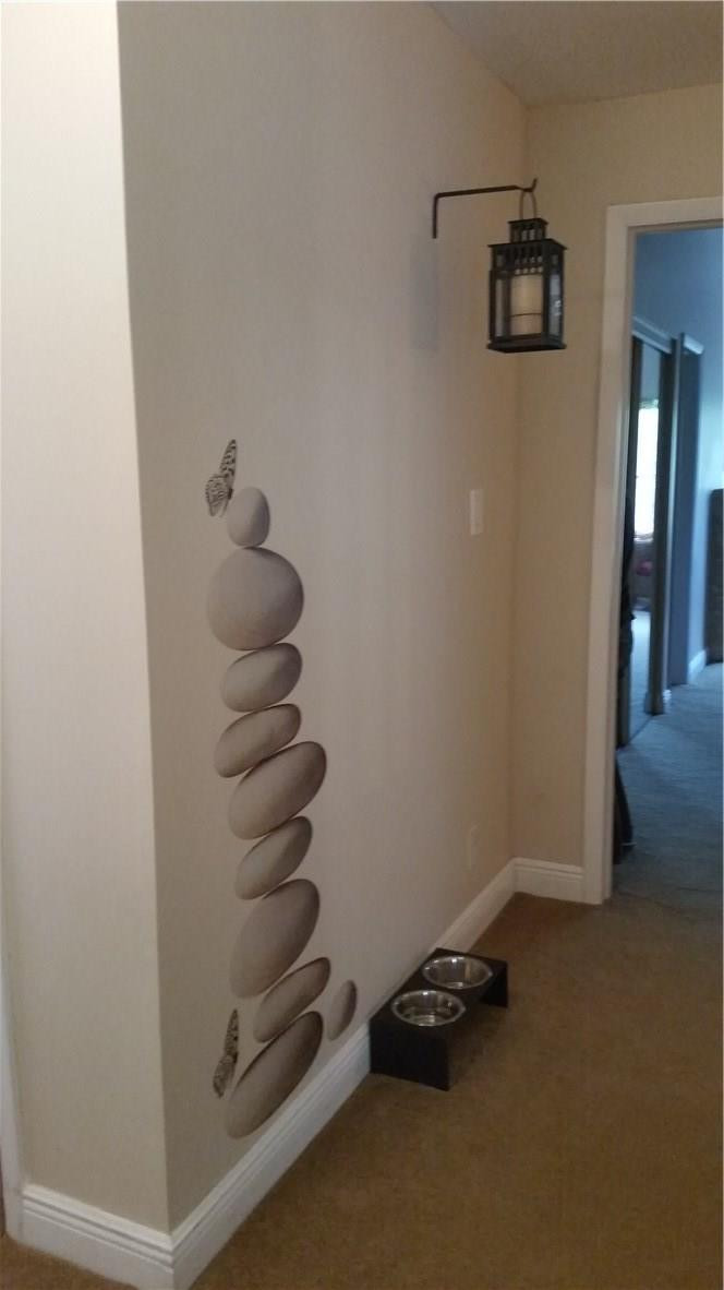 9711 North New River Canal Road, Unit 212 Plantation, FL 33324 - Photo 34 of 41 an empty room with a hallway