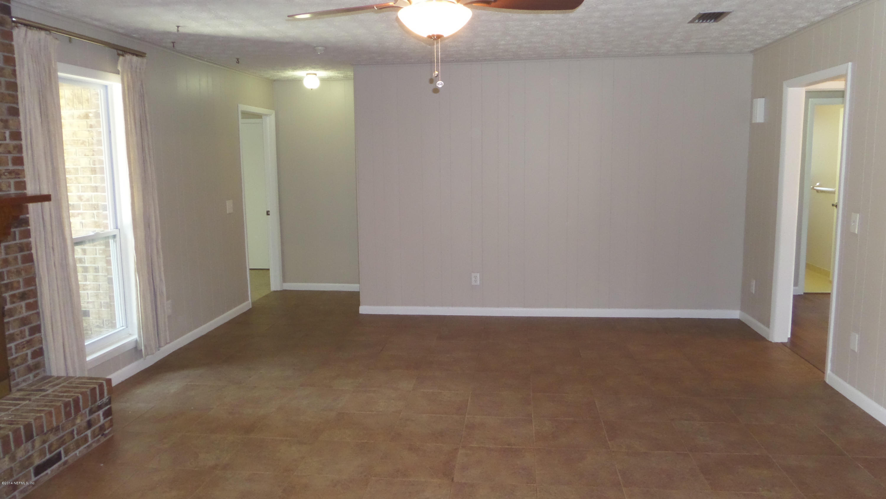 4053 Briar Forest Road West Jacksonville, FL 32277 - Photo 2 of 17 Family Room view 1