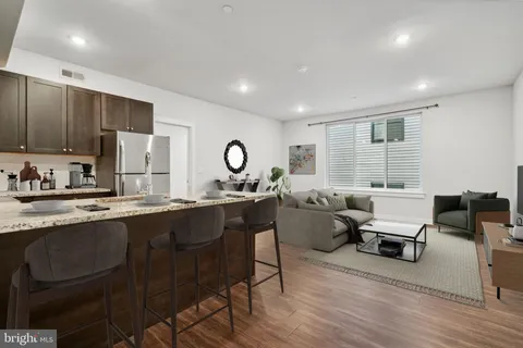 $389,000 | 4217 Chestnut Street, Unit 402, Philadelphia, PA 19104