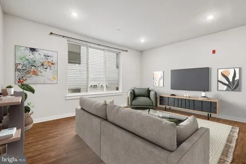 $389,000 | 4217 Chestnut Street, Unit 402, Philadelphia, PA 19104