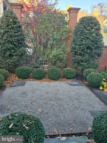 $3,250 | 29 North Broad Street, Doylestown, PA 18901