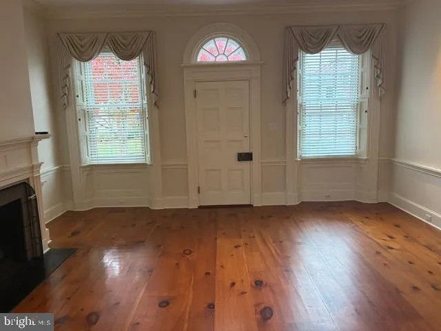 $3,250 | 29 North Broad Street, Doylestown, PA 18901