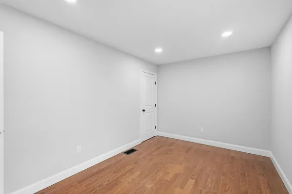 $3,800 | 24 Daytona Street, Nashua, NH 03064