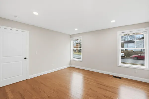 $3,800 | 24 Daytona Street, Nashua, NH 03064