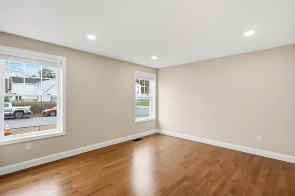 $3,800 | 24 Daytona Street, Nashua, NH 03064