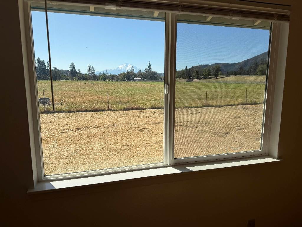 5105 Shamrock Road Yreka, CA 96097 - Photo 15 of 28 Gallery Image 15
