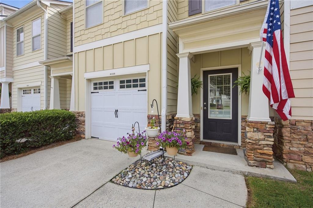 6325 Elmshorn Way Alpharetta, GA 30004 - Photo 4 of 26