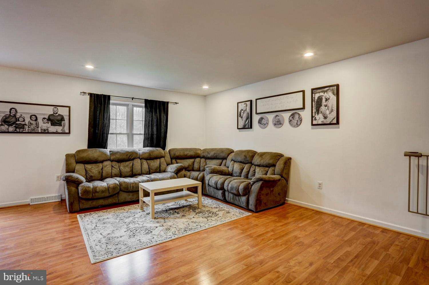 358 Crosswinds Drive Lititz, PA 17543 - Photo 19 of 39 a living room with furniture and window