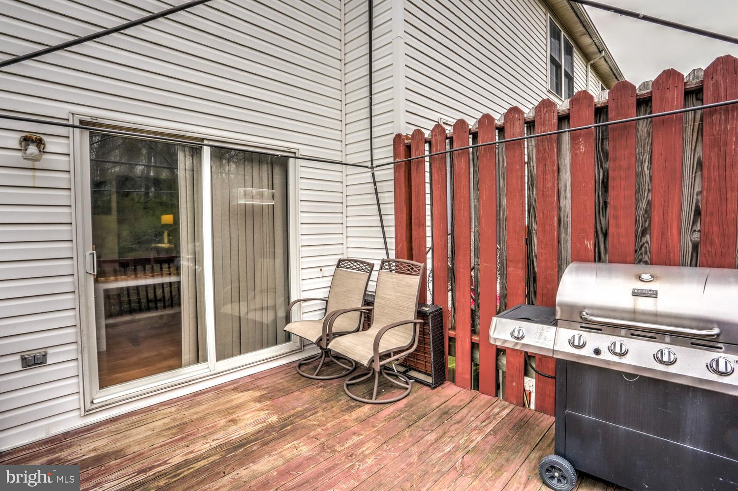 358 Crosswinds Drive Lititz, PA 17543 - Photo 7 of 39 a house view with a backyard space