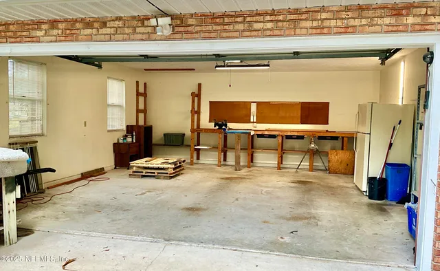 a view of parking area