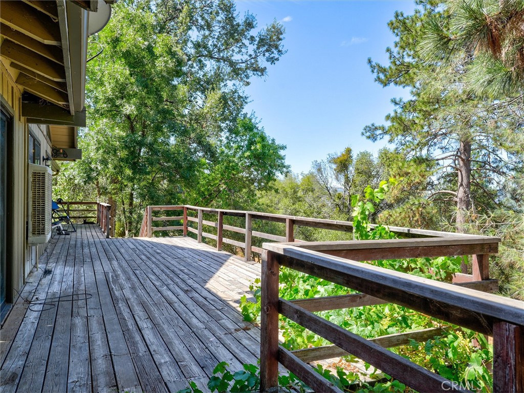 40528 Jean Road East Oakhurst, CA 93644 - Photo 36 of 42