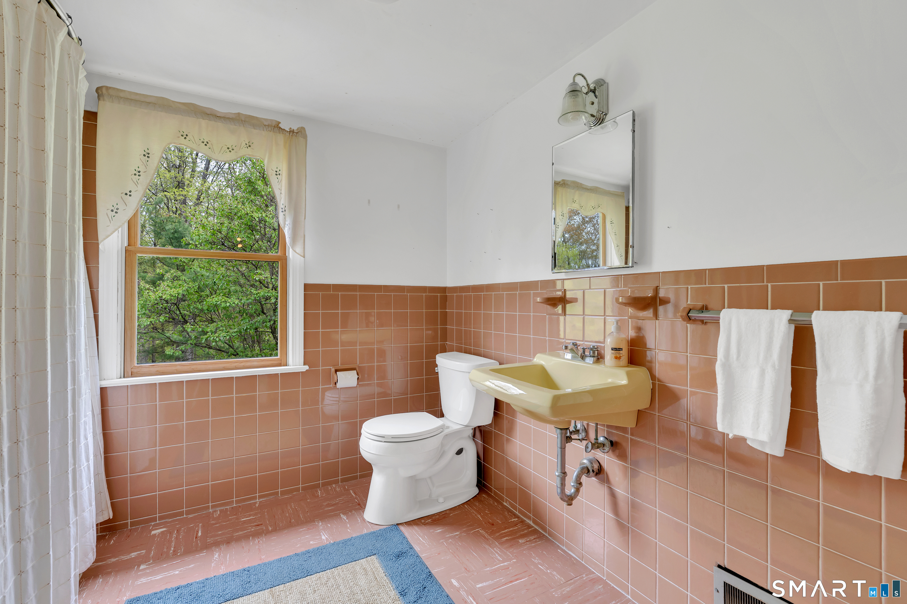 148 Old Redding Road Redding, CT 06896 - Photo 25 of 39 a bathroom with a sink toilet and shower