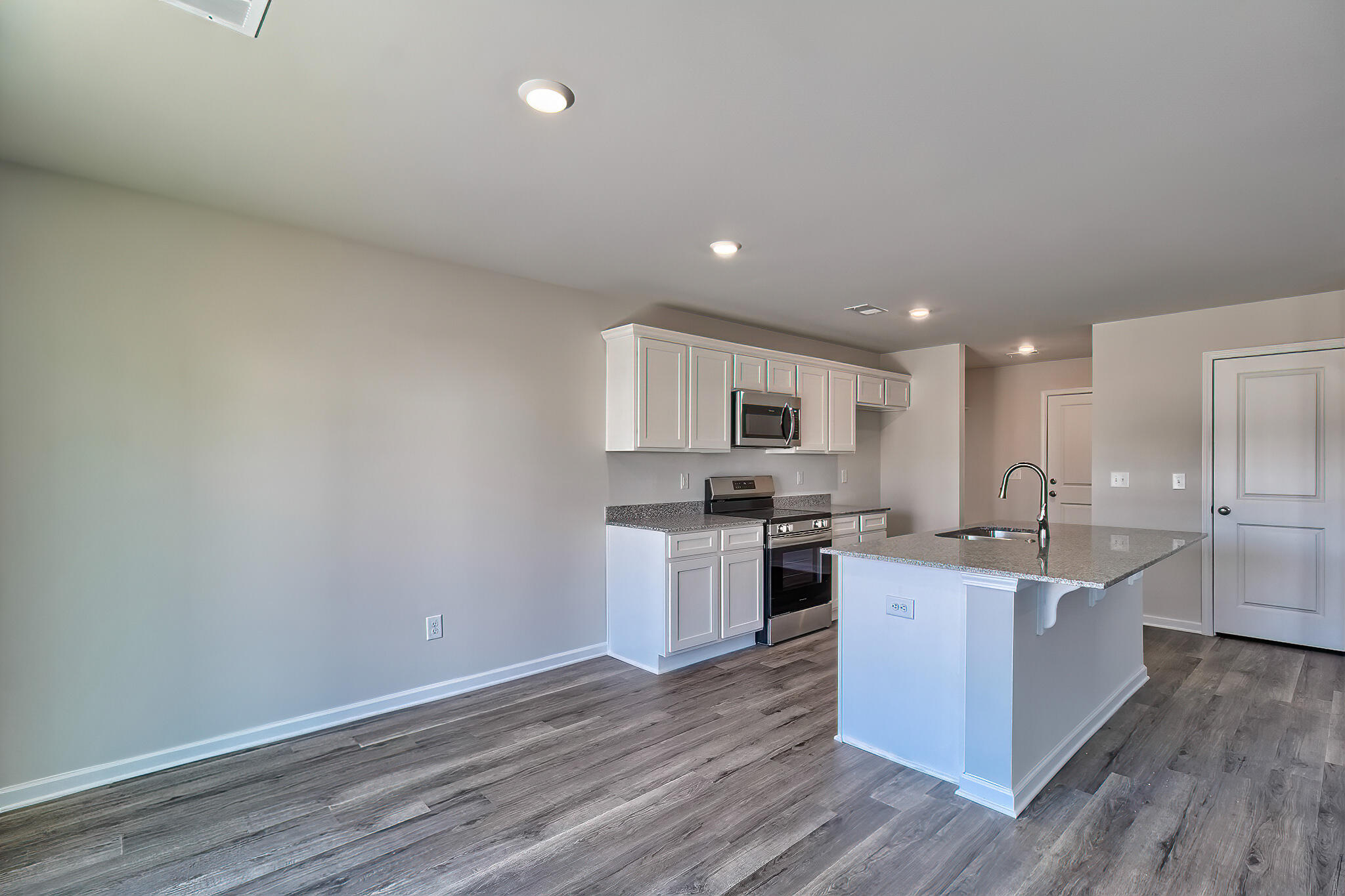2370 Daylilly Street, Unit LOT 159 Sumter, SC 29150 - Photo 9 of 29 24353_37023_869943